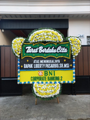 Papan Bunga Duka di Dairi